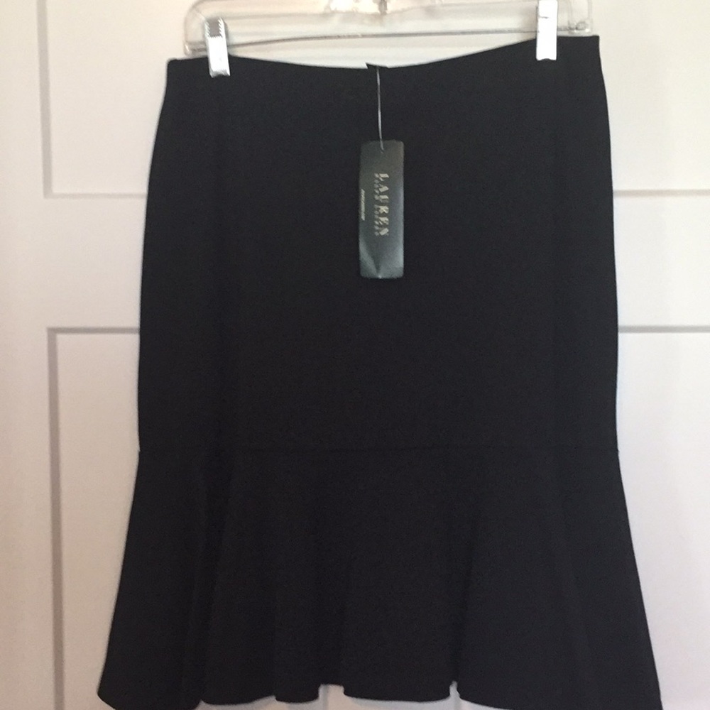 Lauren fluted bottom skirt